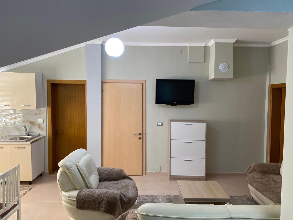 Cozy Guesthome Korce Ngoại thất bức ảnh